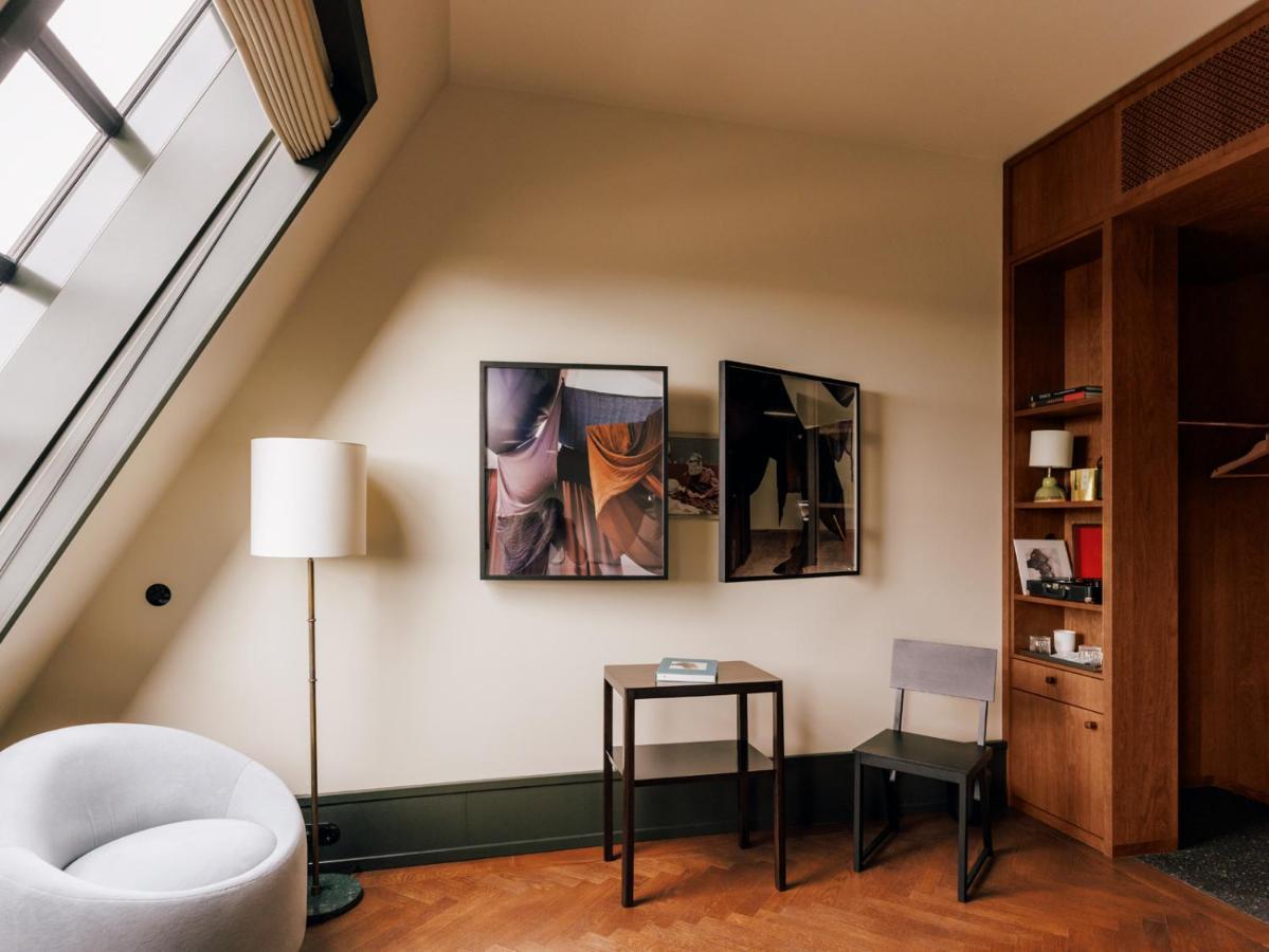 Boutique Hotel Chateau Royal Berlin Luaran gambar Interior of the house
