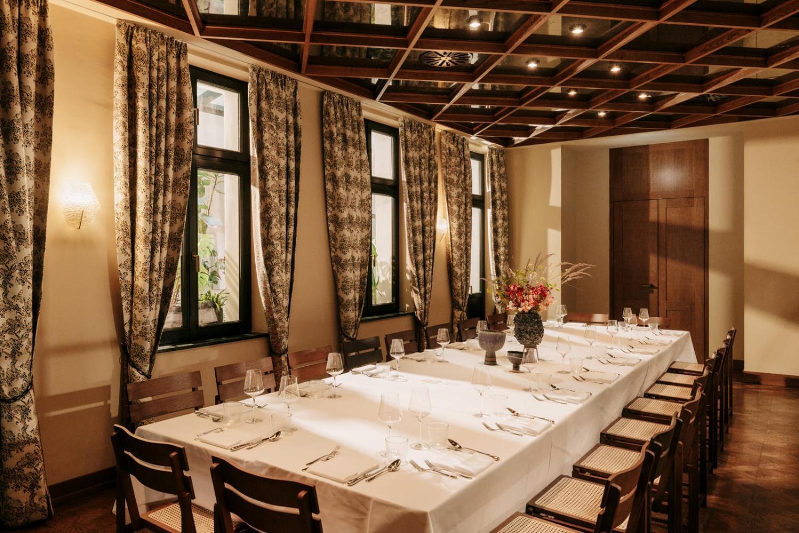 Boutique Hotel Chateau Royal Berlin Luaran gambar The restaurant