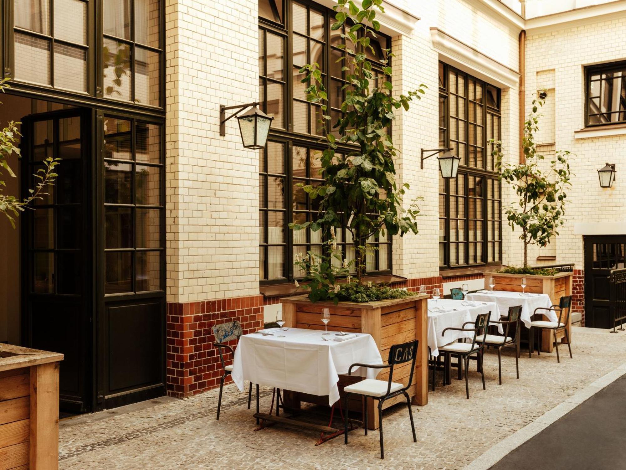 Boutique Hotel Chateau Royal Berlin Luaran gambar Restaurant AOC